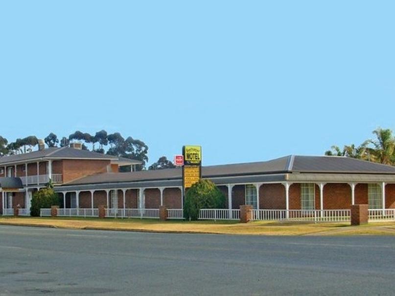 Centrepoint Motel דניליקווין מראה חיצוני תמונה